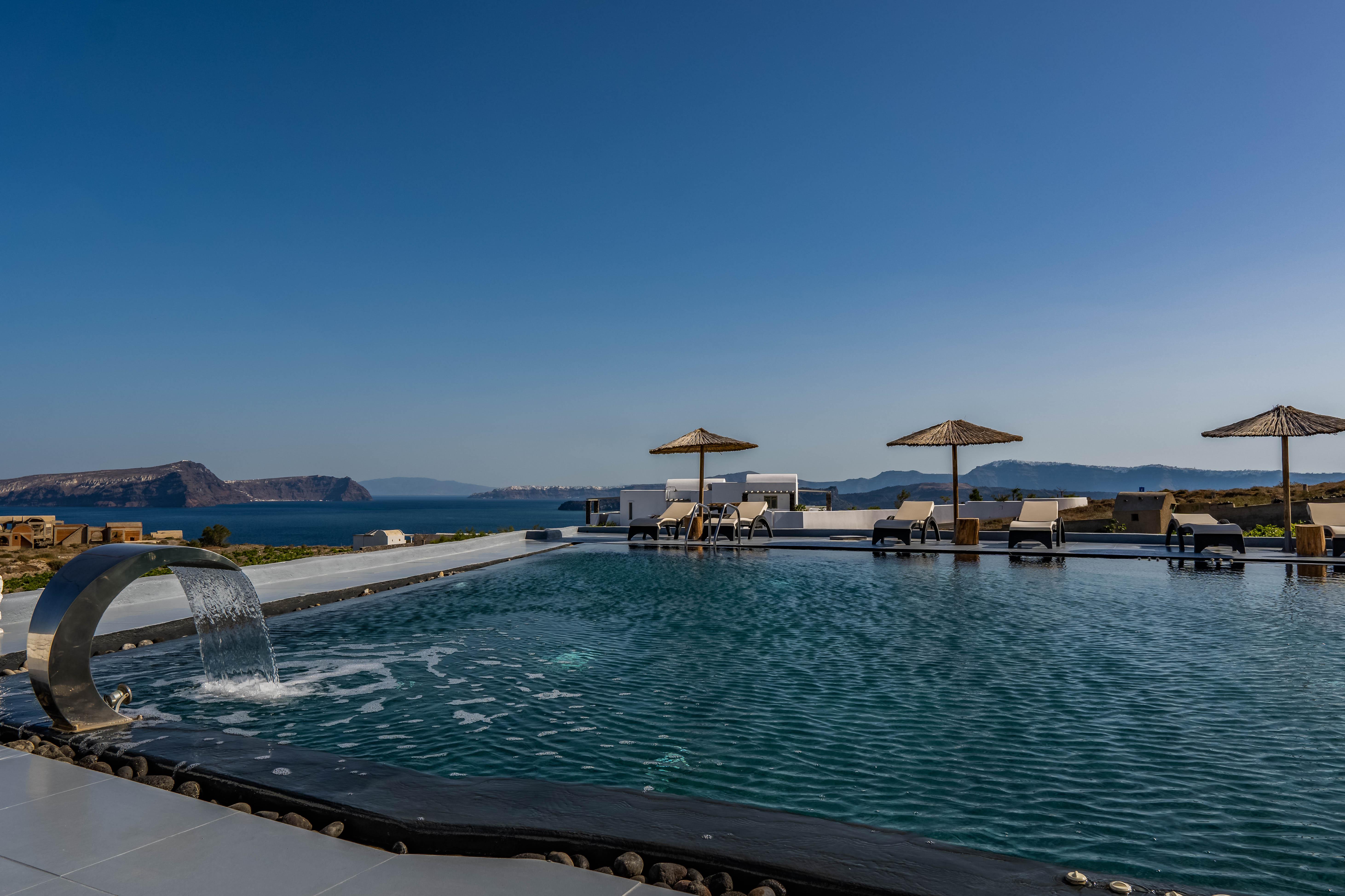Serenita Luxury Suites Акротири Экстерьер фото
