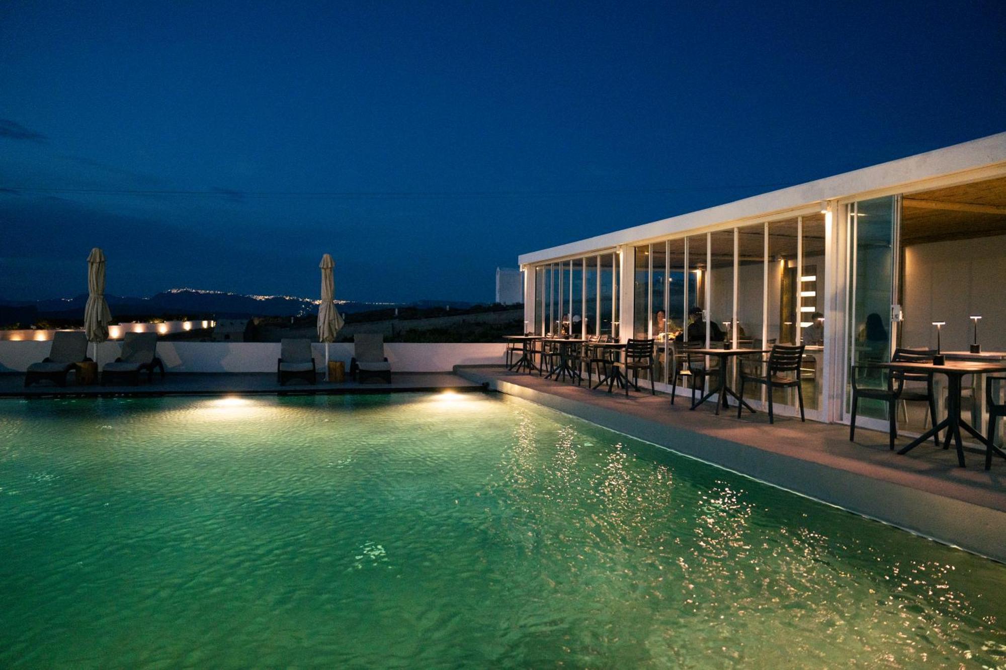 Serenita Luxury Suites Акротири Экстерьер фото